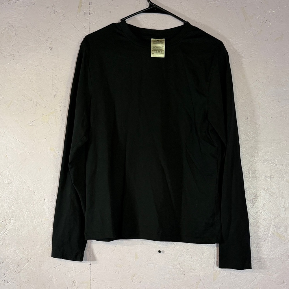 Elegant Black Long Sleeve Tee